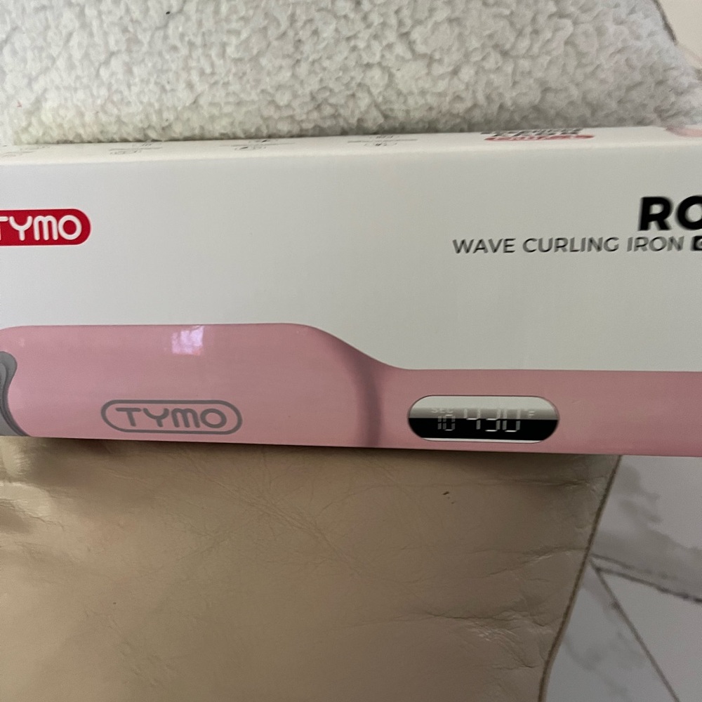 REYMO Pink Wave Curling Rod with Digital Display